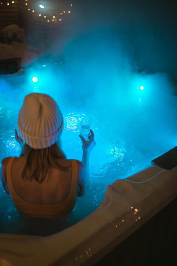 Pyhae Igloos Hotel Pyhatunturi Ngoại thất bức ảnh